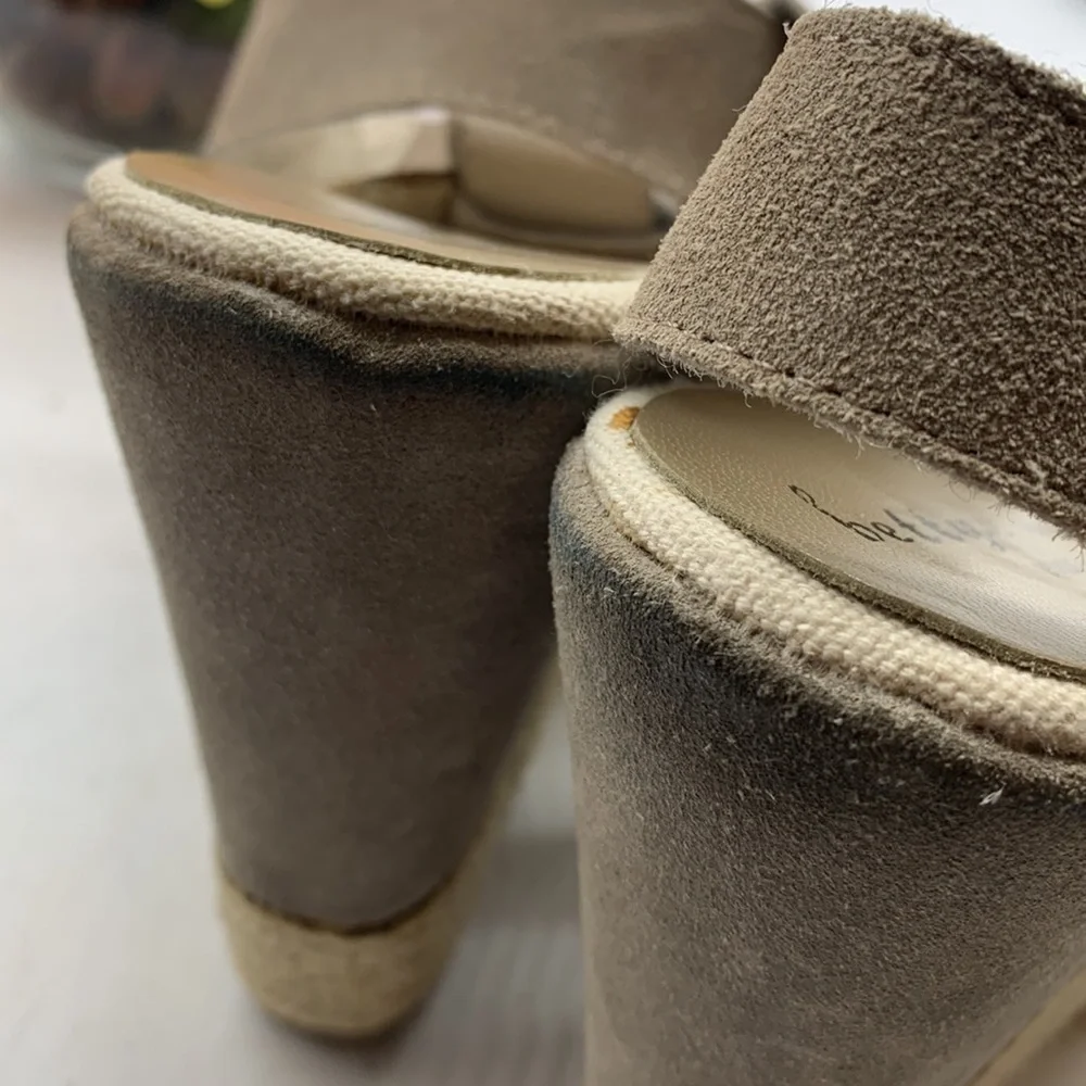 Bette Mueller Taupe suede Wedge Sandals Sz EU 41. MCW0663D